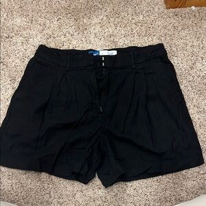Old Navy linen shorts